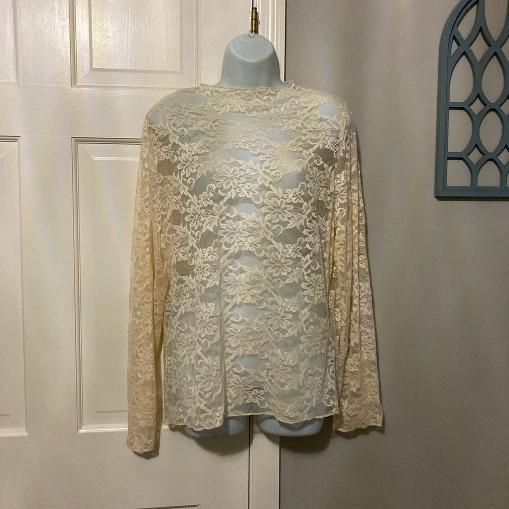 Elegant Cream Lace Women’s Top